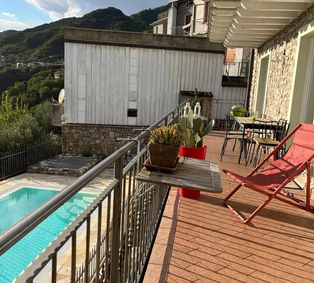 Appartamento Rustico Vista Lago - Panorama Rustico تينيالي شقة